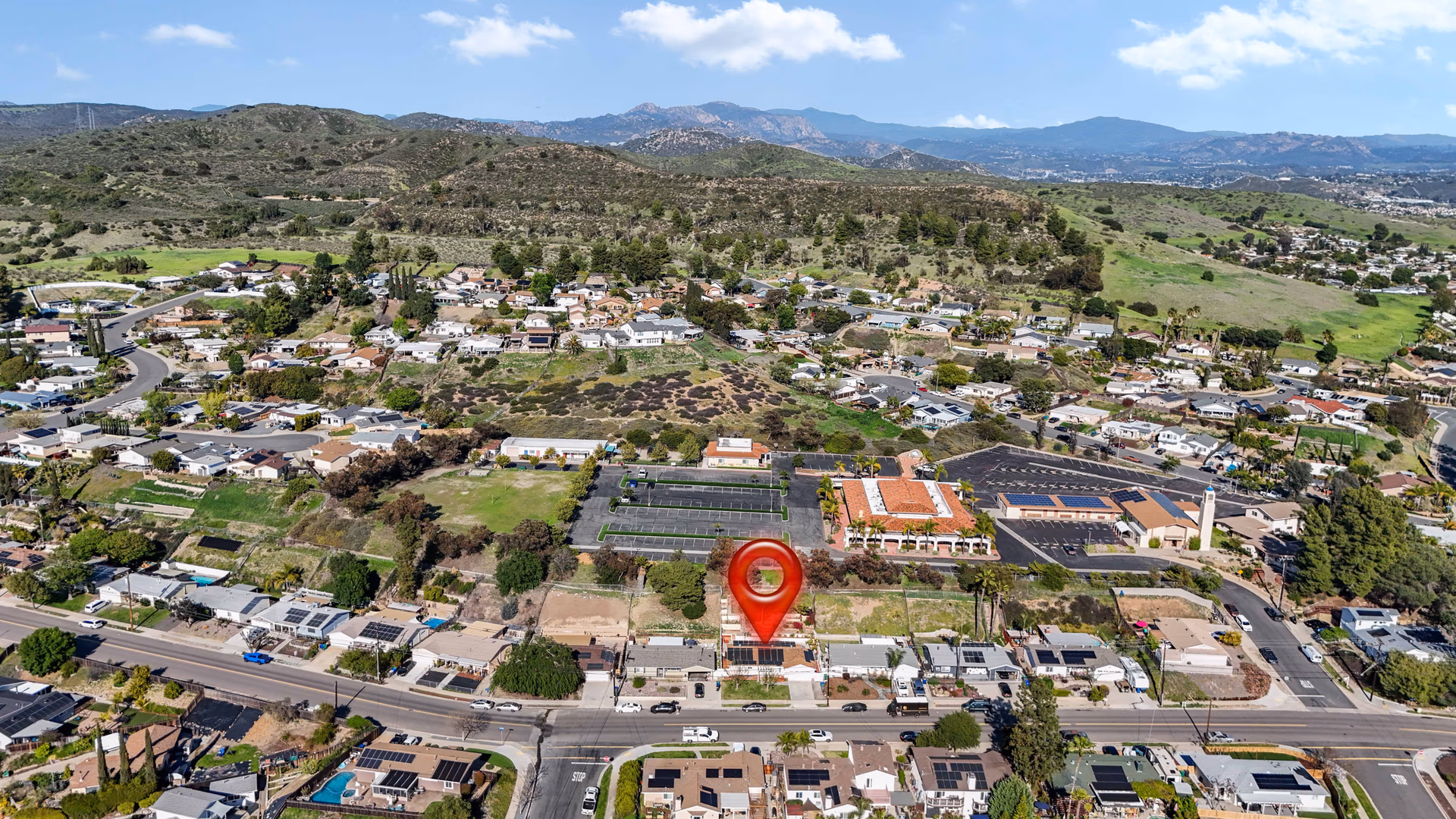 Aerial view of San Diego neighborhood rentals subject to California security deposit law