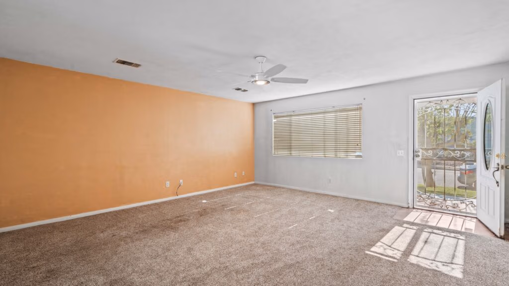 San Diego rental property where the owner must give written 24-hour notice of entry under California Civil Code 1954